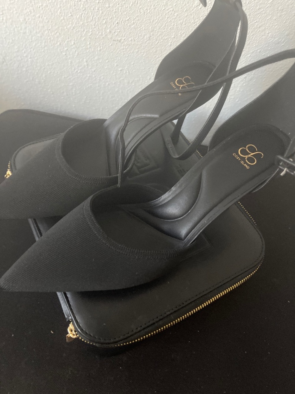 Cozy Island Pumps